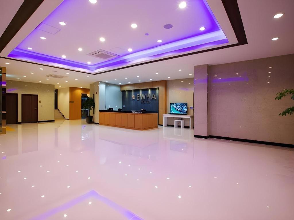 Ewha Hotel Jeju Exterior photo